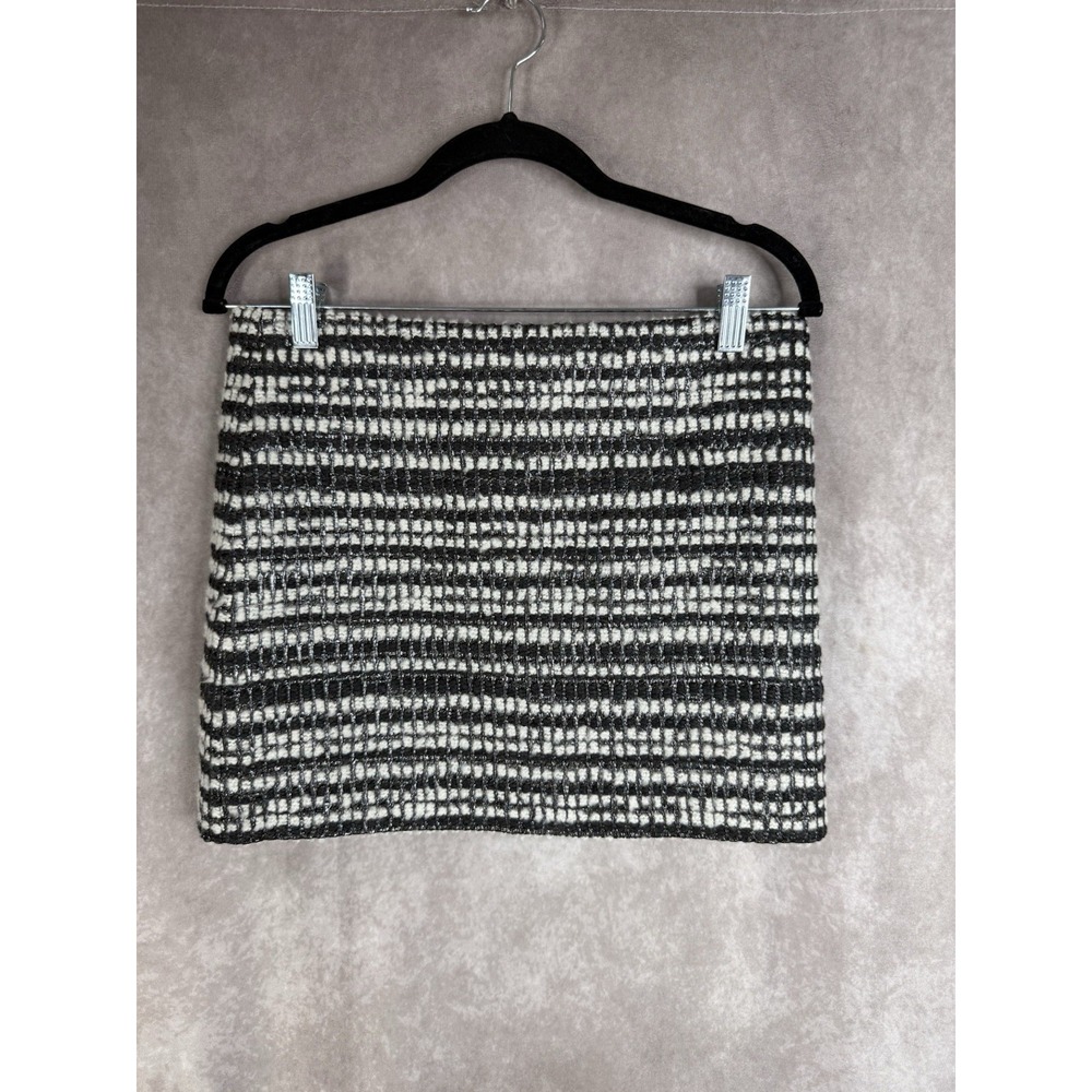 Alice + Olivia Boucle Knit Tweed Mini Skirt In Black White Women's Size 4